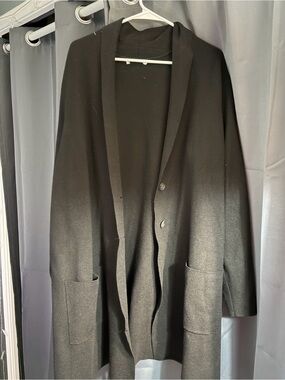 Black Women's Cardigan Sweater - Unbranded
